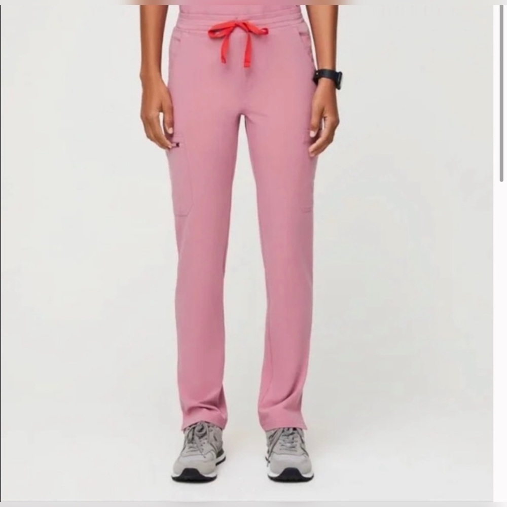 Figs Chalk Pink Yola Pants